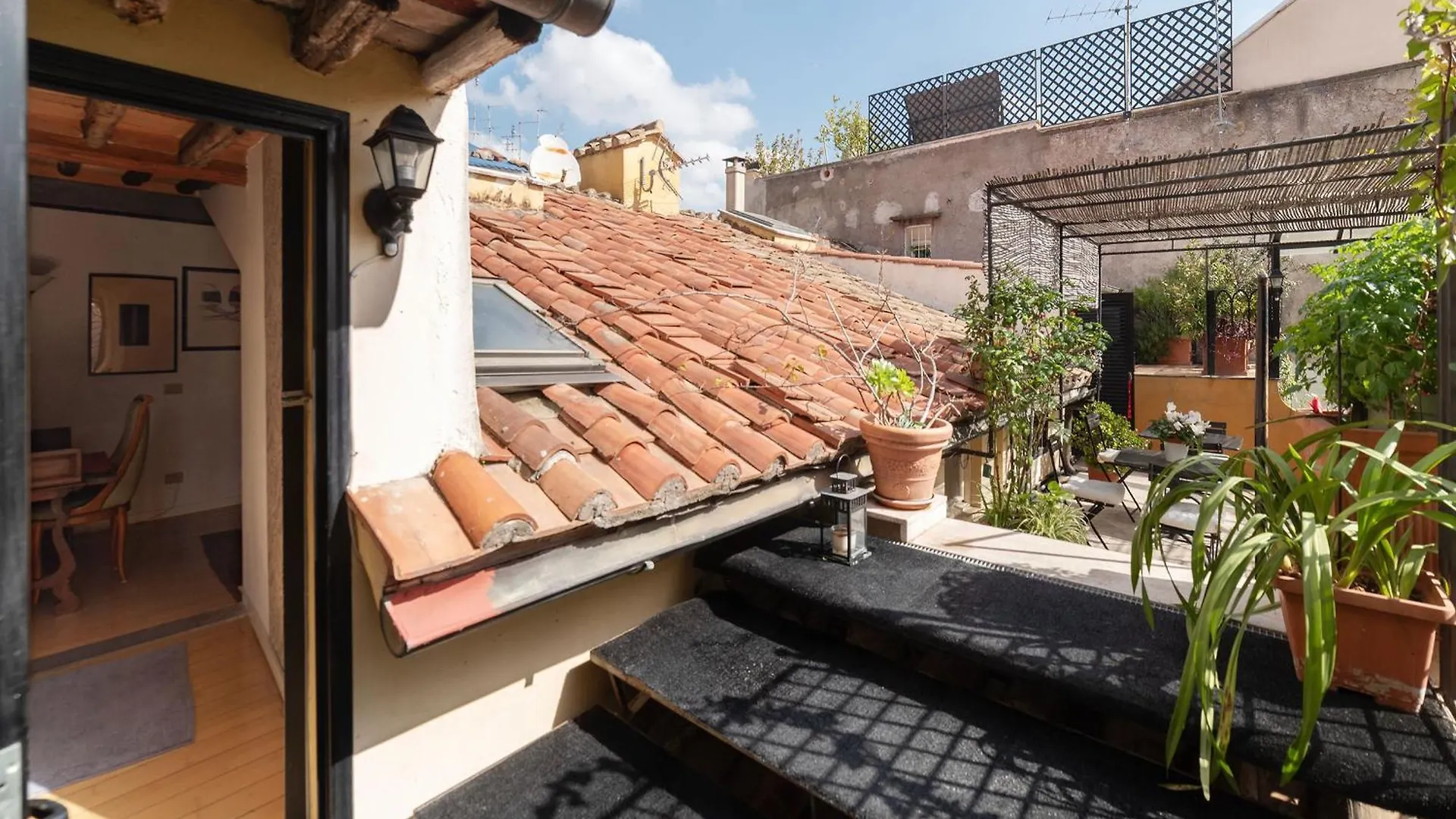 Orange Room With Bathroom And Shared Terrace Rome Italy